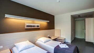 1 bedroom, laptop workspace, soundproofing, iron/ironing board