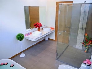 Villa, 2 Bedrooms, Poolside | Bathroom - Rawai Ka Villa New 2 Bedrooms (Rawai)