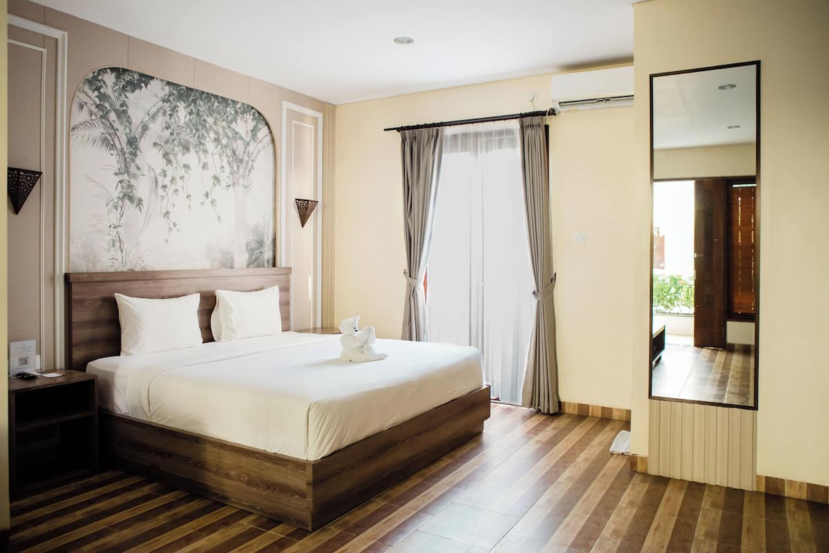Superior Room | Premium bedding, minibar, in-room safe, desk