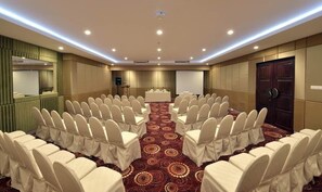 Meeting facility - THE SYA Regency Palu by SoASIA (Palu)