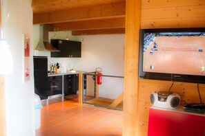 Apartment, 3 Bedrooms, Terrace, Hill View | Private kitchen | Full-size fridge, oven, stovetop, coffee/tea maker