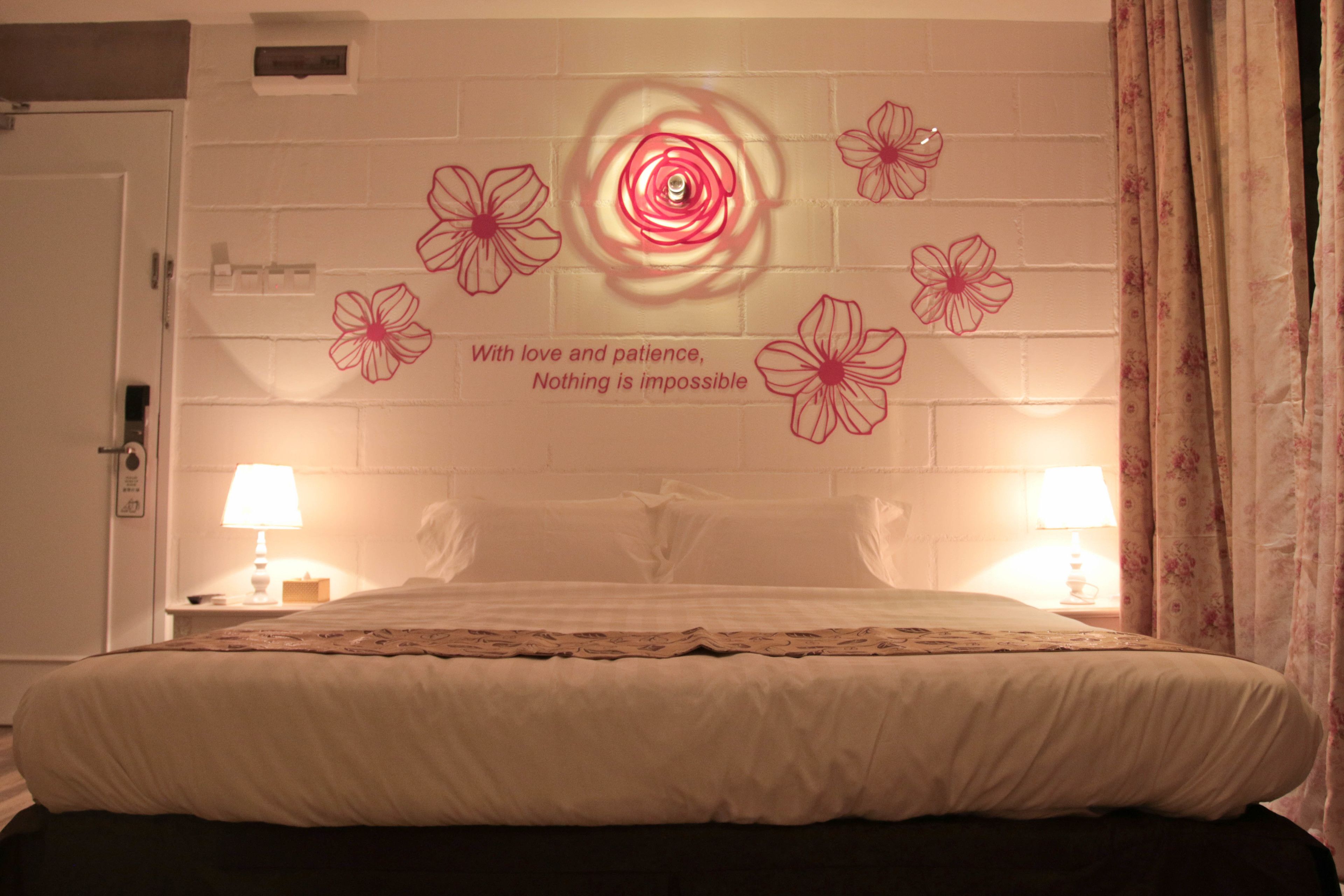 supreme room | iron/ironing board, free wifi, bed sheets