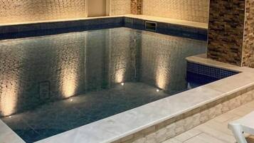 Indoor pool, outdoor pool