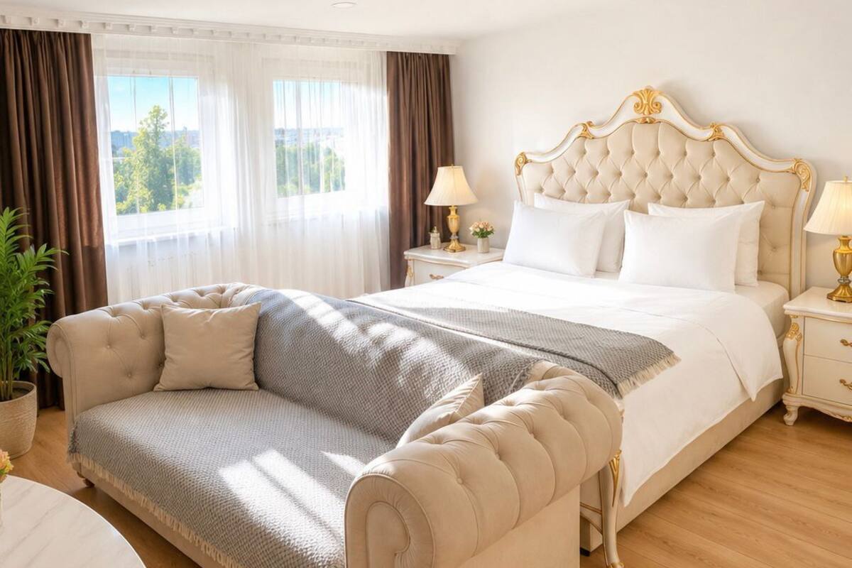 Executive Double Room | Premium bedding, minibar, desk, iron/ironing board (on request)