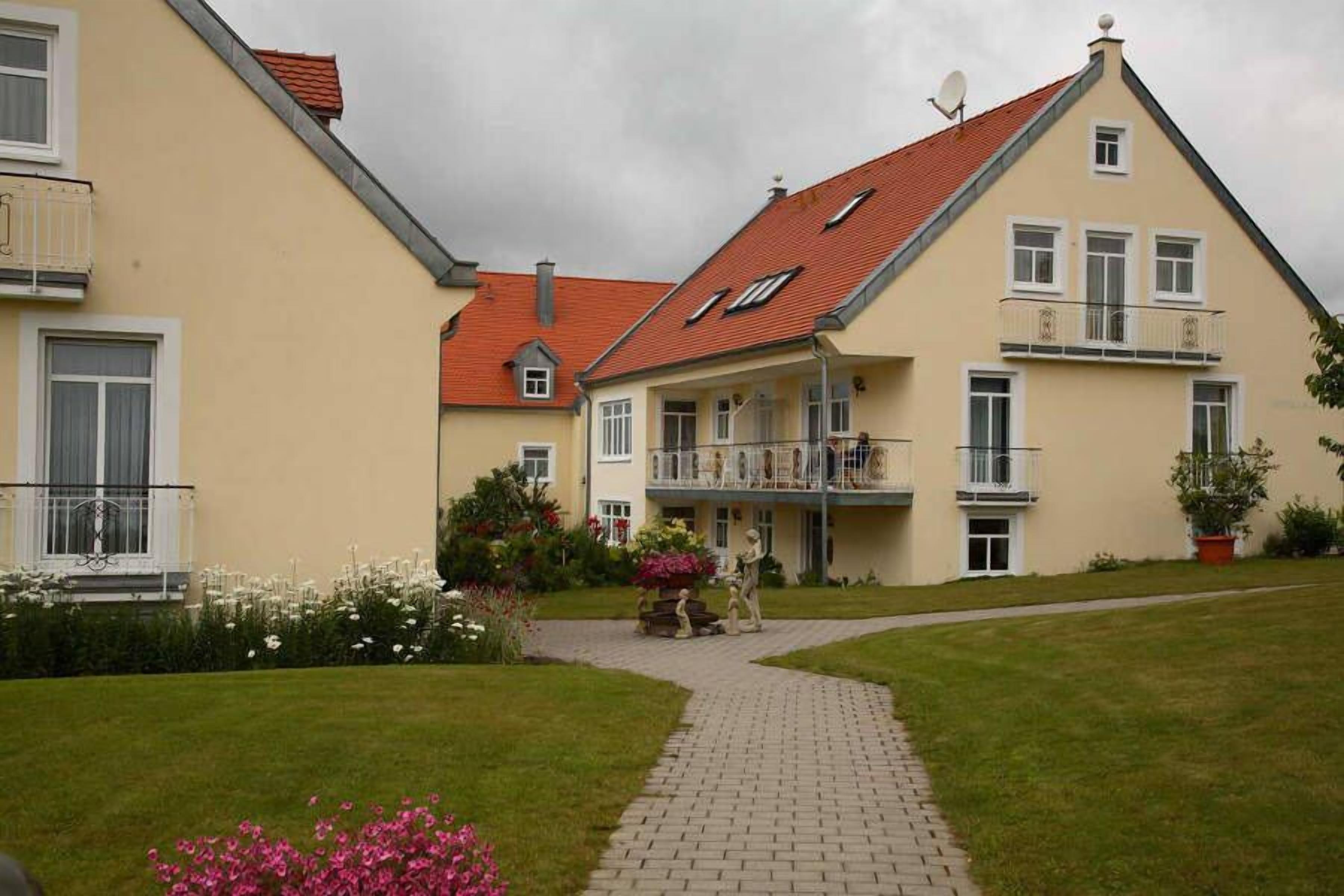 واجهة المنشأة