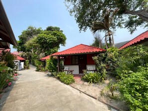 Pemandangan dari bilik