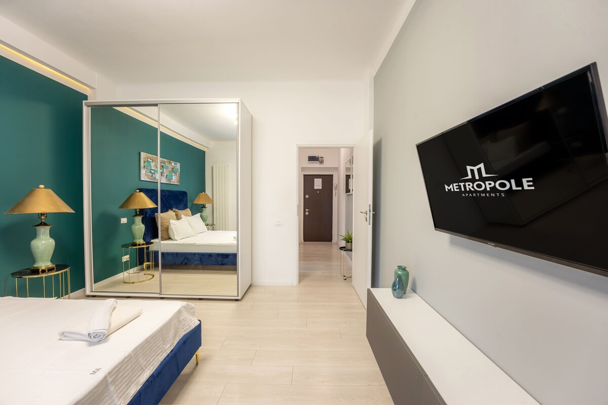 Egyptian cotton sheets, premium bedding, memory foam beds, in-room safe
