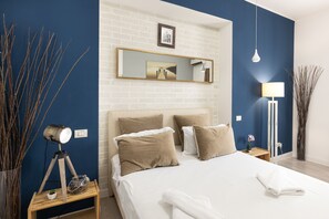 Premier Suite | 1 bedroom, Egyptian cotton sheets, premium bedding, memory foam beds