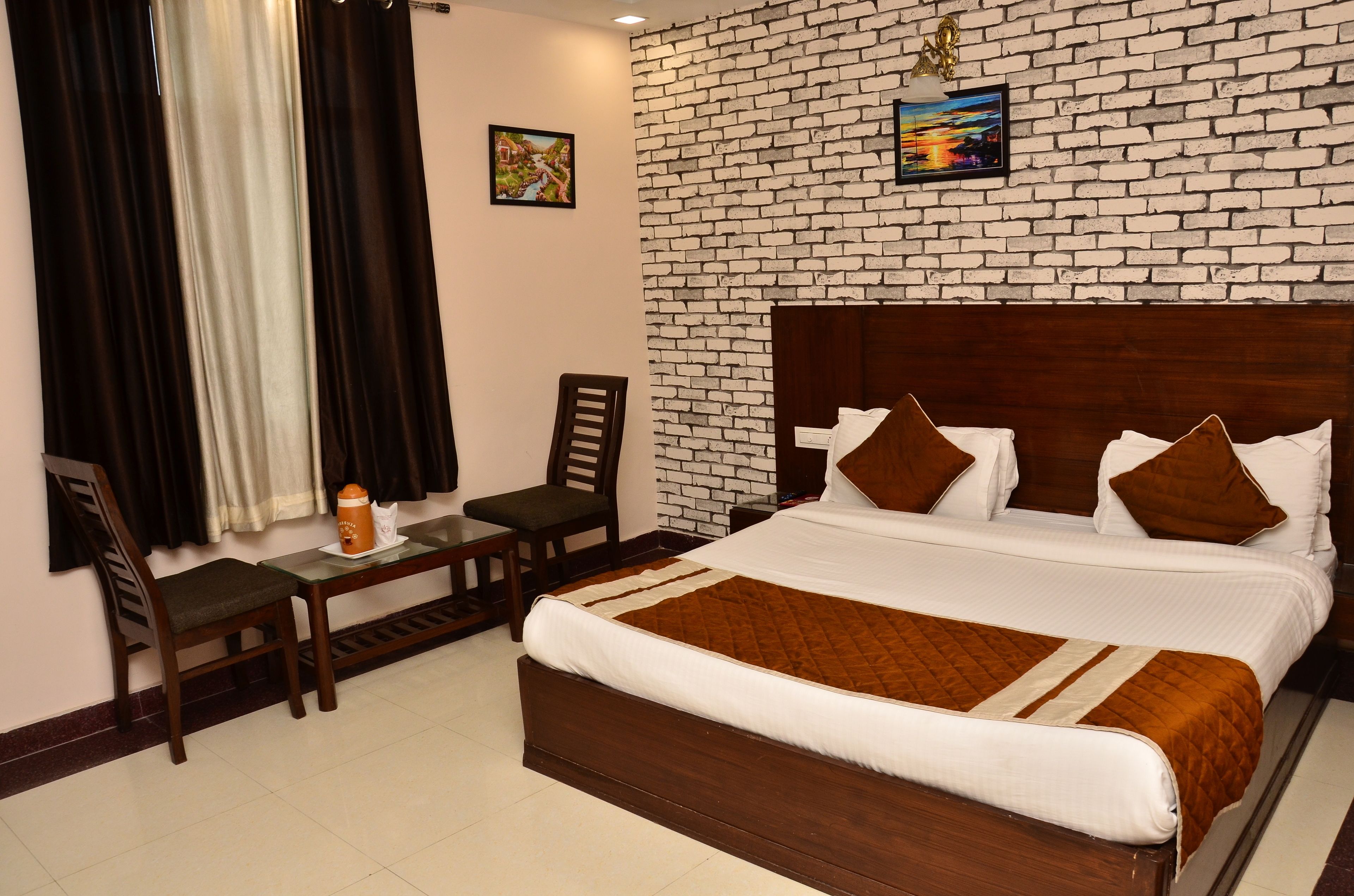 superior room | 1 bedroom, desk, soundproofing, iron/ironing board
