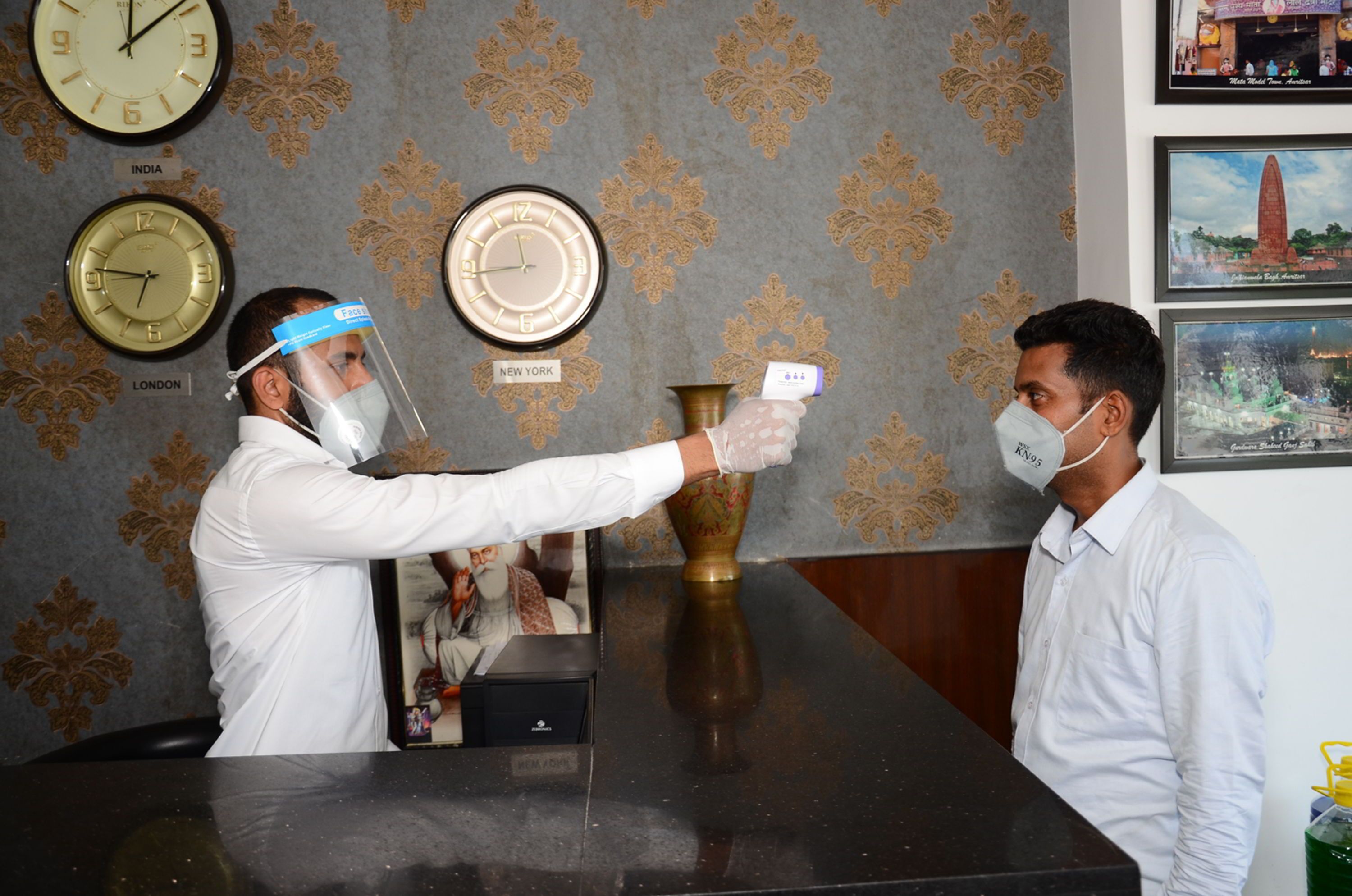 room service – dining