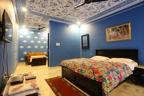 ルーム 禁煙 | 1 室のベッドルーム、デスク、アイロン / アイロン台、WiFi (無料)