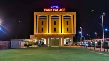 Front of property - evening/night