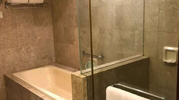 Shower, free toiletries, hair dryer, towels