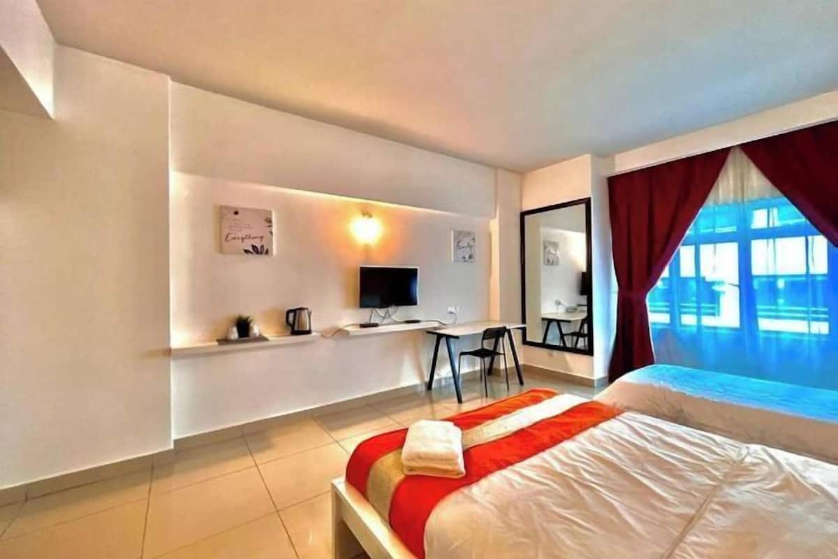 Desk, iron/ironing board, free WiFi, bed sheets