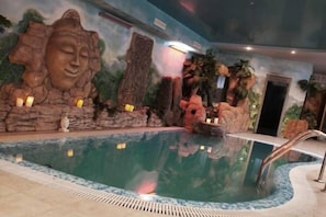 Bain à remous intérieur