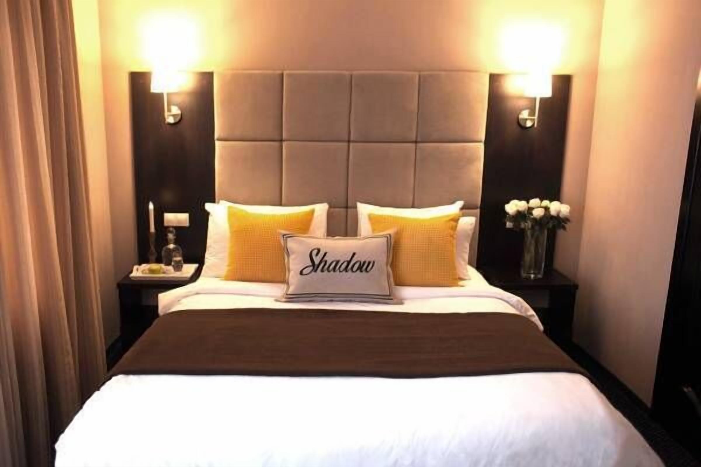 premium bedding, minibar, desk, iron/ironing board