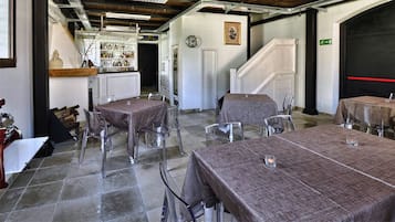 Mittagessen und Abendessen