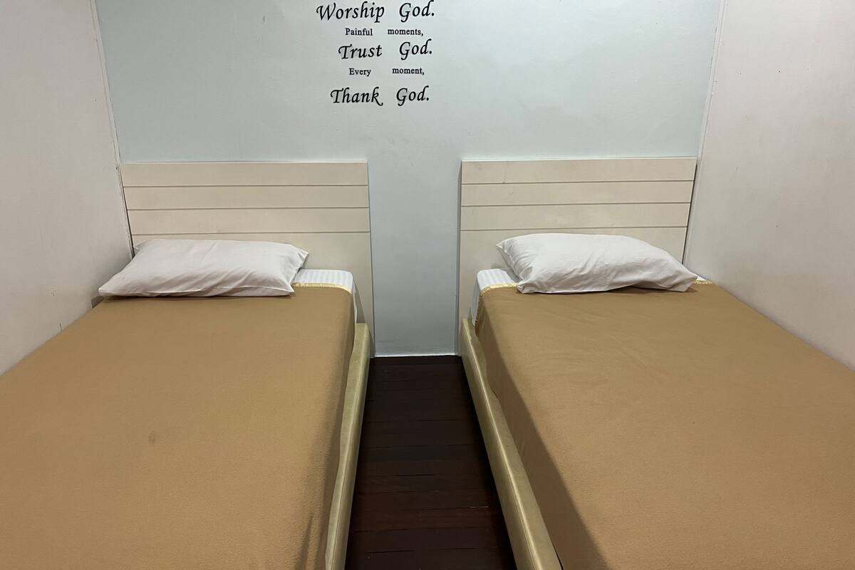 Desk, iron/ironing board, free WiFi, bed sheets