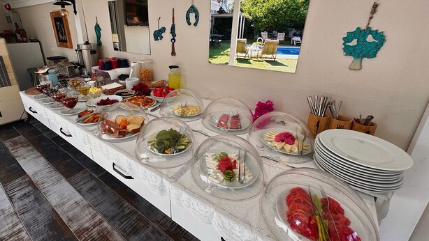 Breakfast buffet - Grandma's Garden (Ortaca)