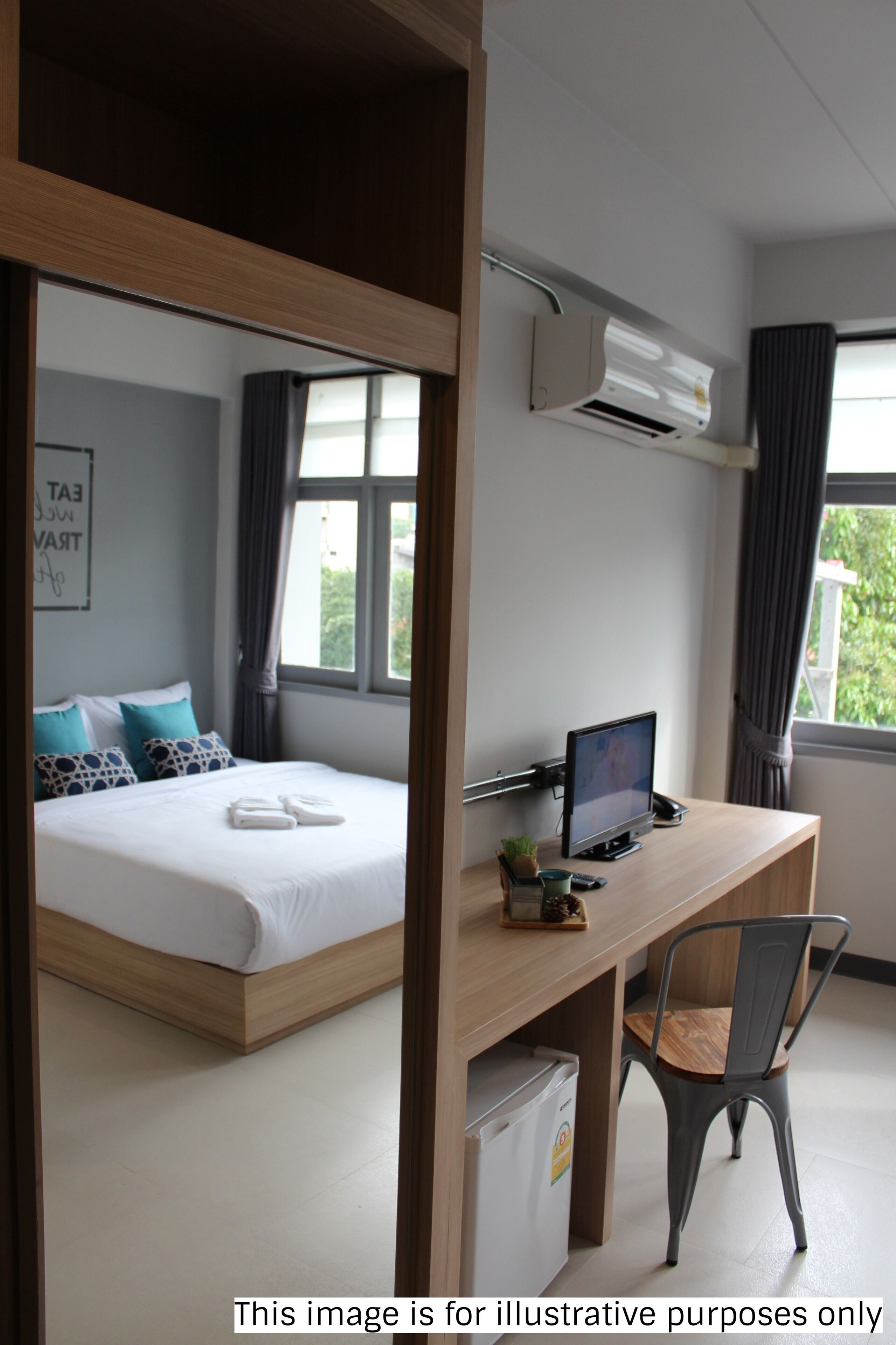 standard double room | view from room