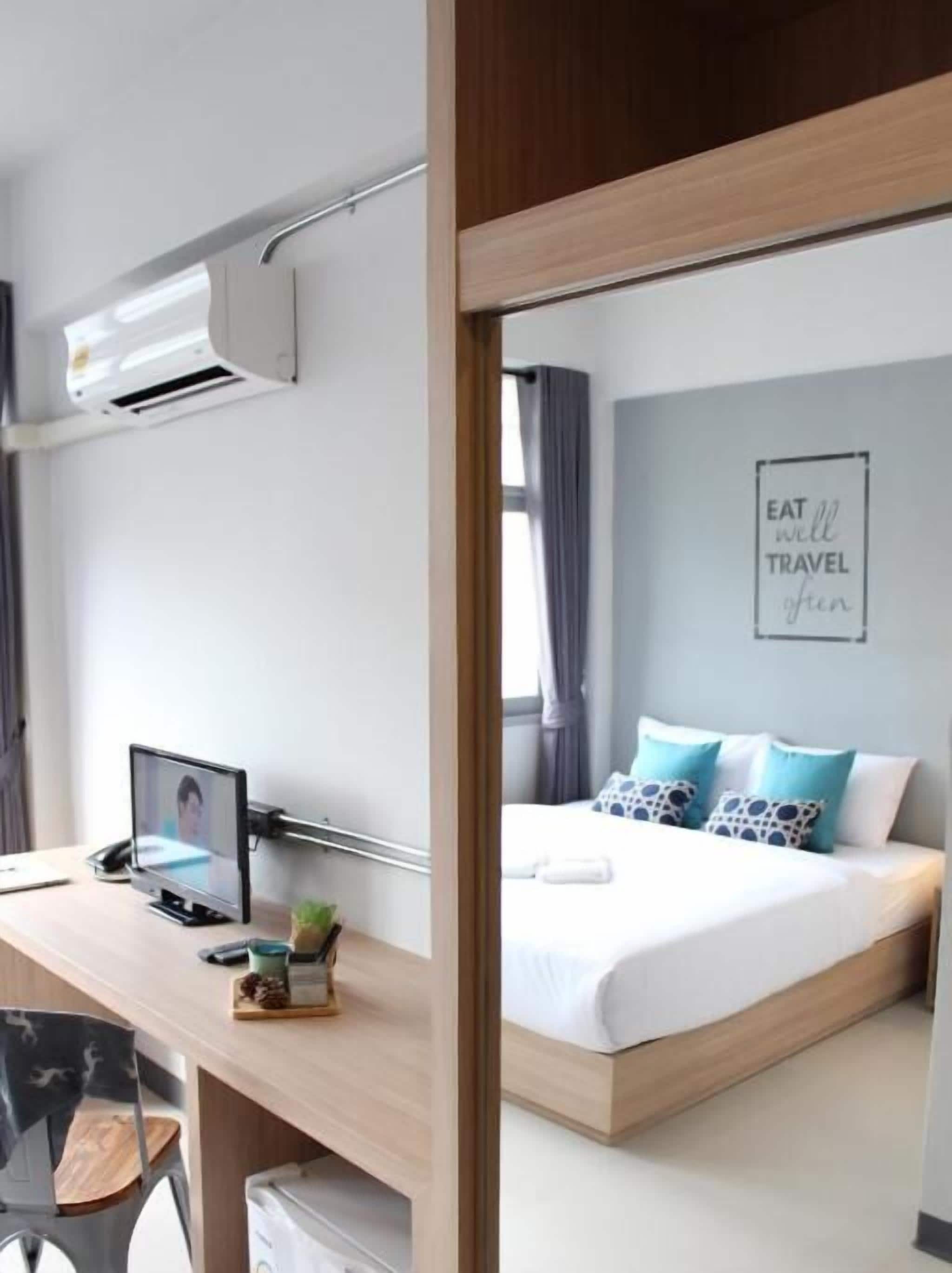 desk, blackout curtains, free wifi