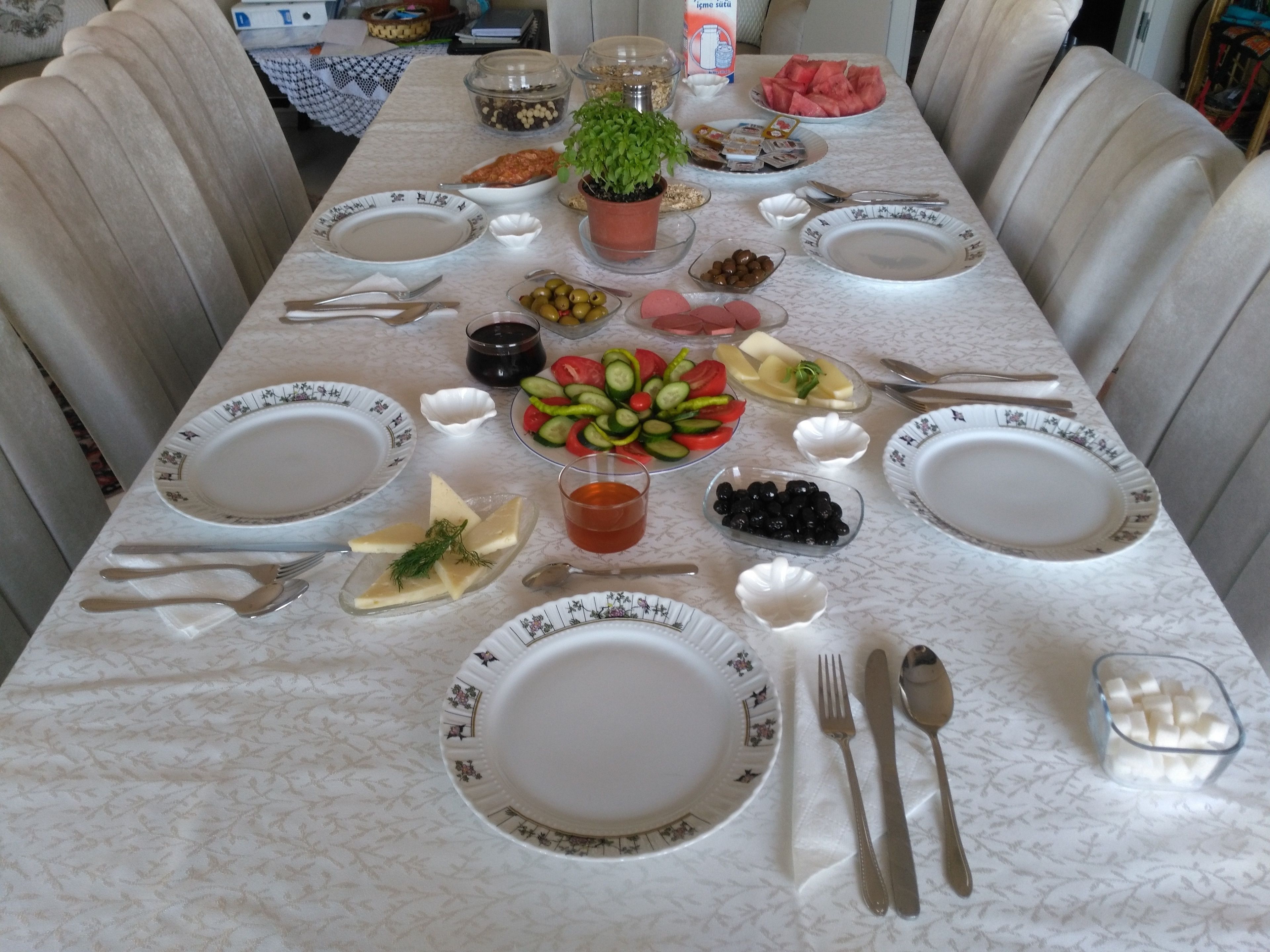 daily local cuisine breakfast (eur 10 per person)