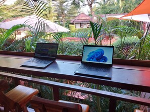 Breakfast, brunch served; international cuisine, pool views  - Red Moon Hideaway (Ko Chang)