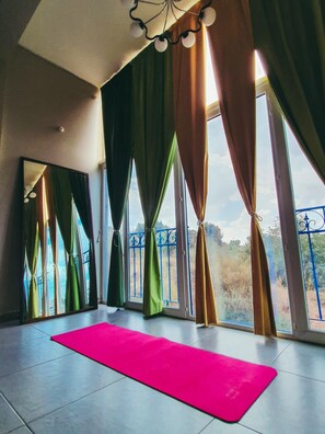 Fitness facility - Damask Rose Lebanese Guest House (Zouk Mosbeh)