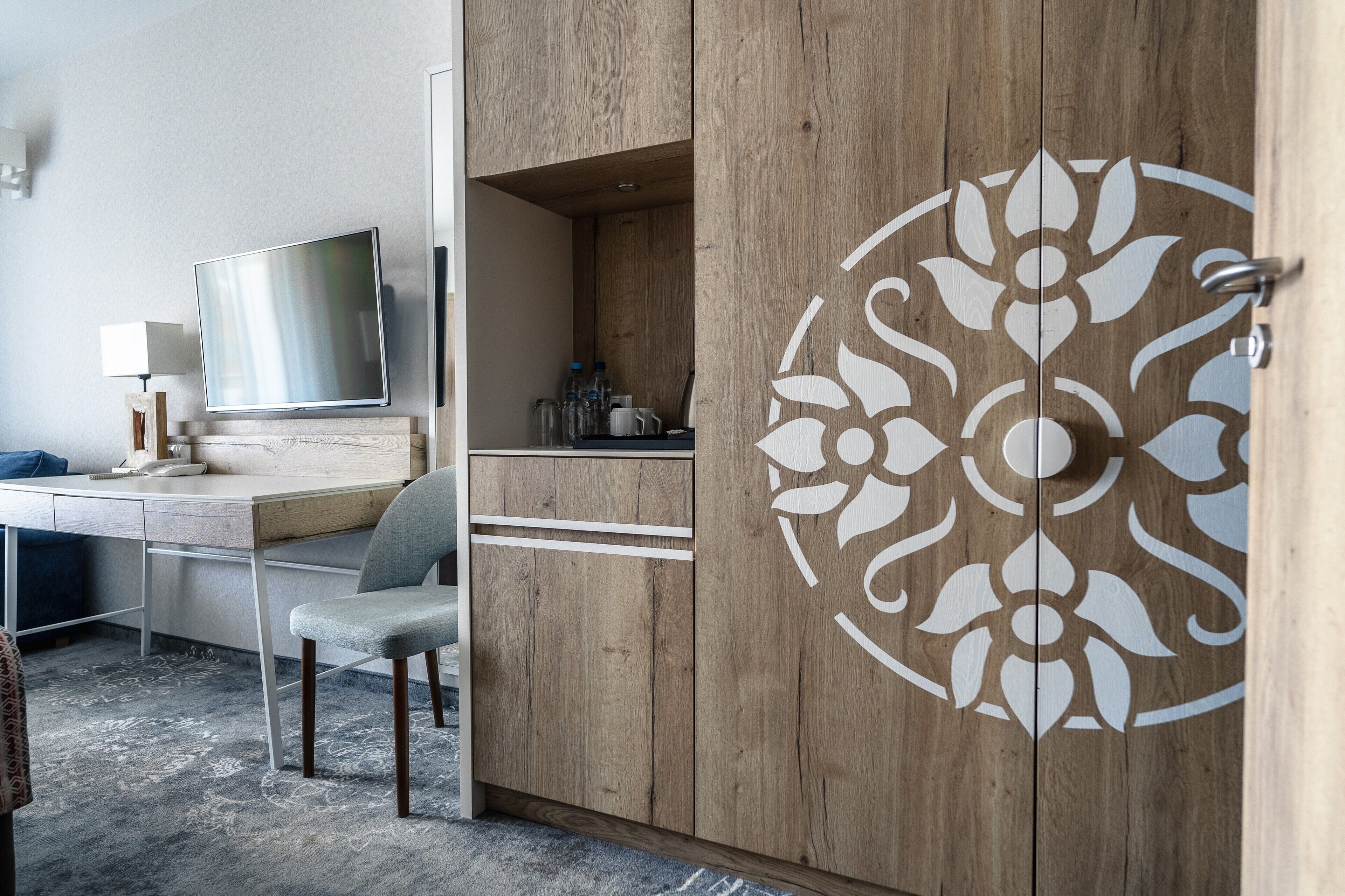 superior type family room | 1 bedroom, hypo-allergenic bedding, minibar, in-room safe