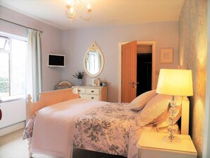 Premium bedding, individually decorated, individually furnished - Sidmouth Bed & Breakfast (Sidmouth)