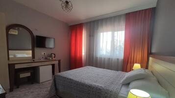 Sábanas de algodón egipcio, ropa de cama de alta calidad y minibar