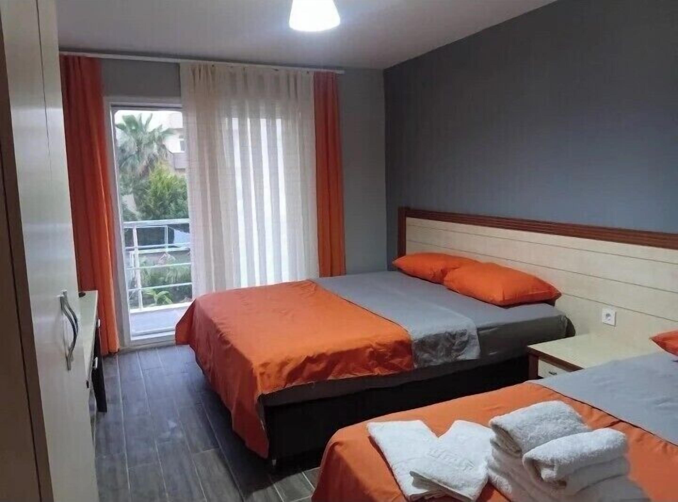 Double Room | Egyptian cotton sheets, premium bedding, minibar, desk