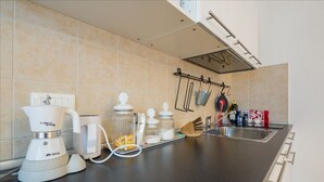 Apartment, 1 Bedroom | Private kitchen - Suite del Doge (Verona)
