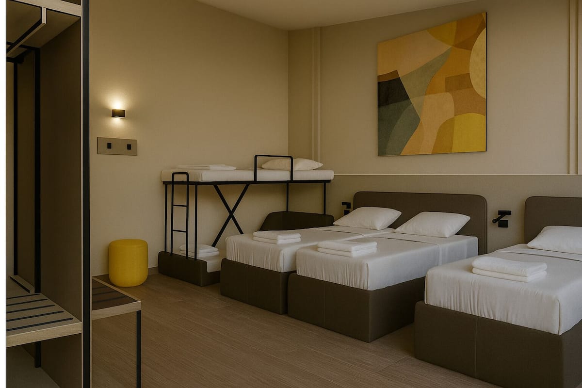 Premium bedding, down comforters, desk, free WiFi