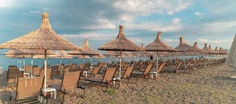 Assos Park Hotel