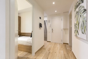 Luxury Apartment, 3 Bedrooms, City View | Living area