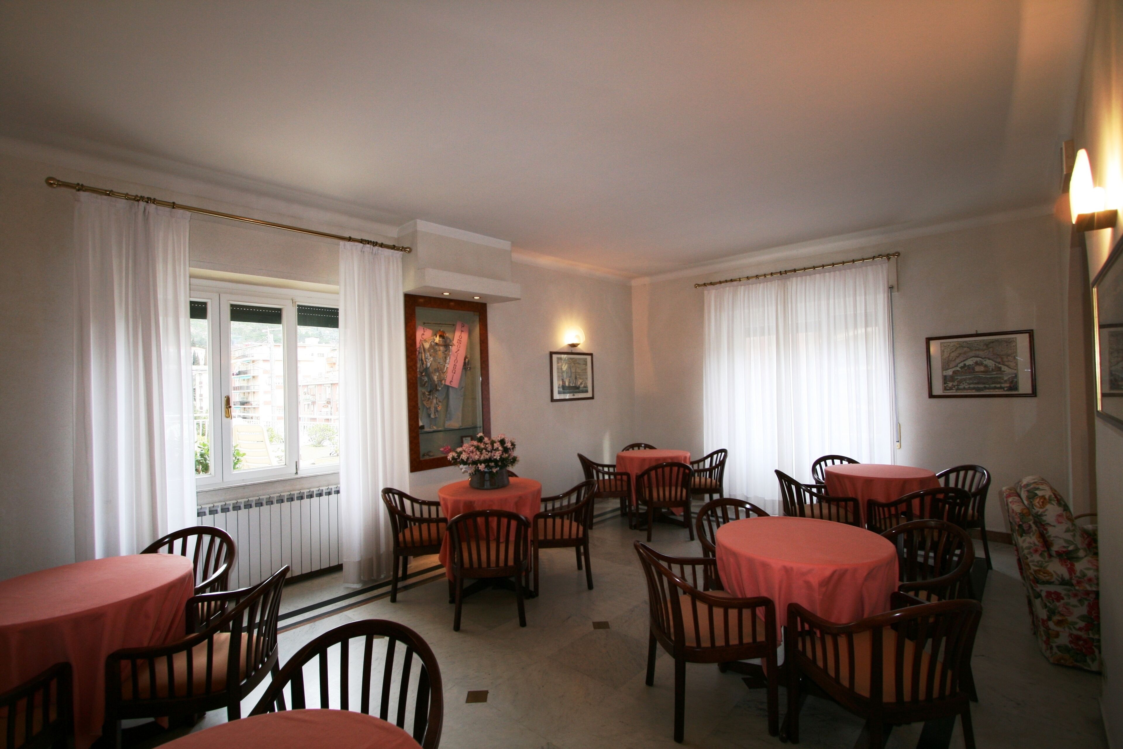 daily buffet breakfast (eur 10 per person)