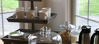 The Orchard House: Inn | Ice Cream | Cafe