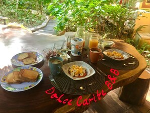 Comida y bebida