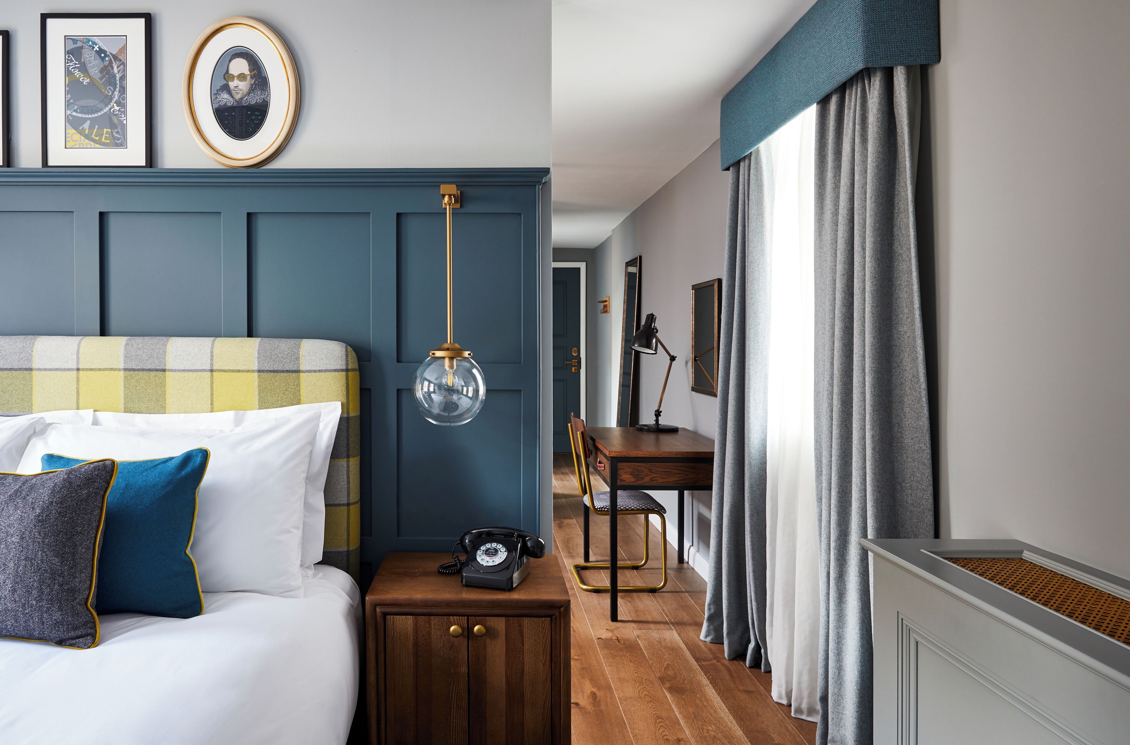 minibar, in-room safe, individually decorated, individually furnished