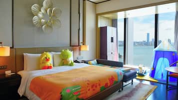 Standardværelse - 1 kingsize-seng (Kids Theme, Xiamen Bay View) | Premium-sengetøj, minibar, pengeskab på værelset, skrivebord