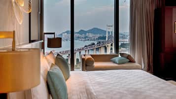 ์ค์ํธ, ์นจ์ค 1๊ฐ (Haicang Bridge View) | 1 ๊ฐ์ ์นจ์ค, ๊ณ ๊ธ ์นจ๊ตฌ, ๋ฏธ๋๋ฐ, ๊ฐ์ค ๋ด ๊ธ๊ณ
