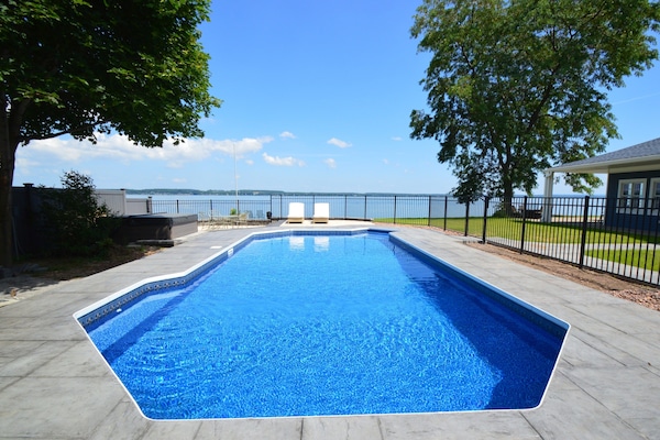 Casa Exclusive, 5 camere da letto, cucina, di fronte alla spiaggia | Piscina all'aperto | Piscina stagionale all'aperto