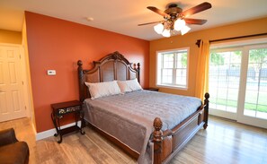 1 多间卧室、高档床上用品、熨斗/熨衣板、免费 WiFi