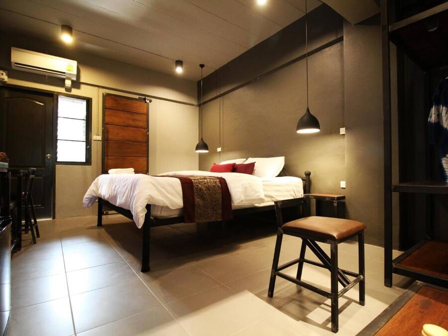 Escrivaninha, Wi-Fi de cortesia