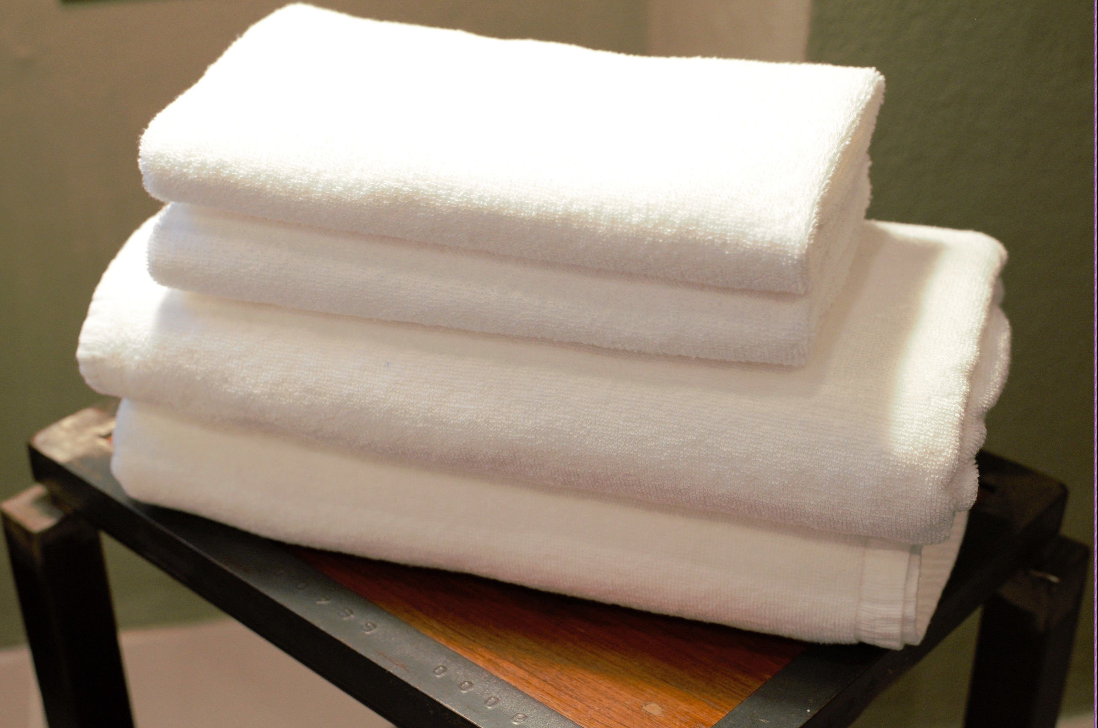 standard double room | bathroom amenities | shower, free toiletries, hair dryer, towels