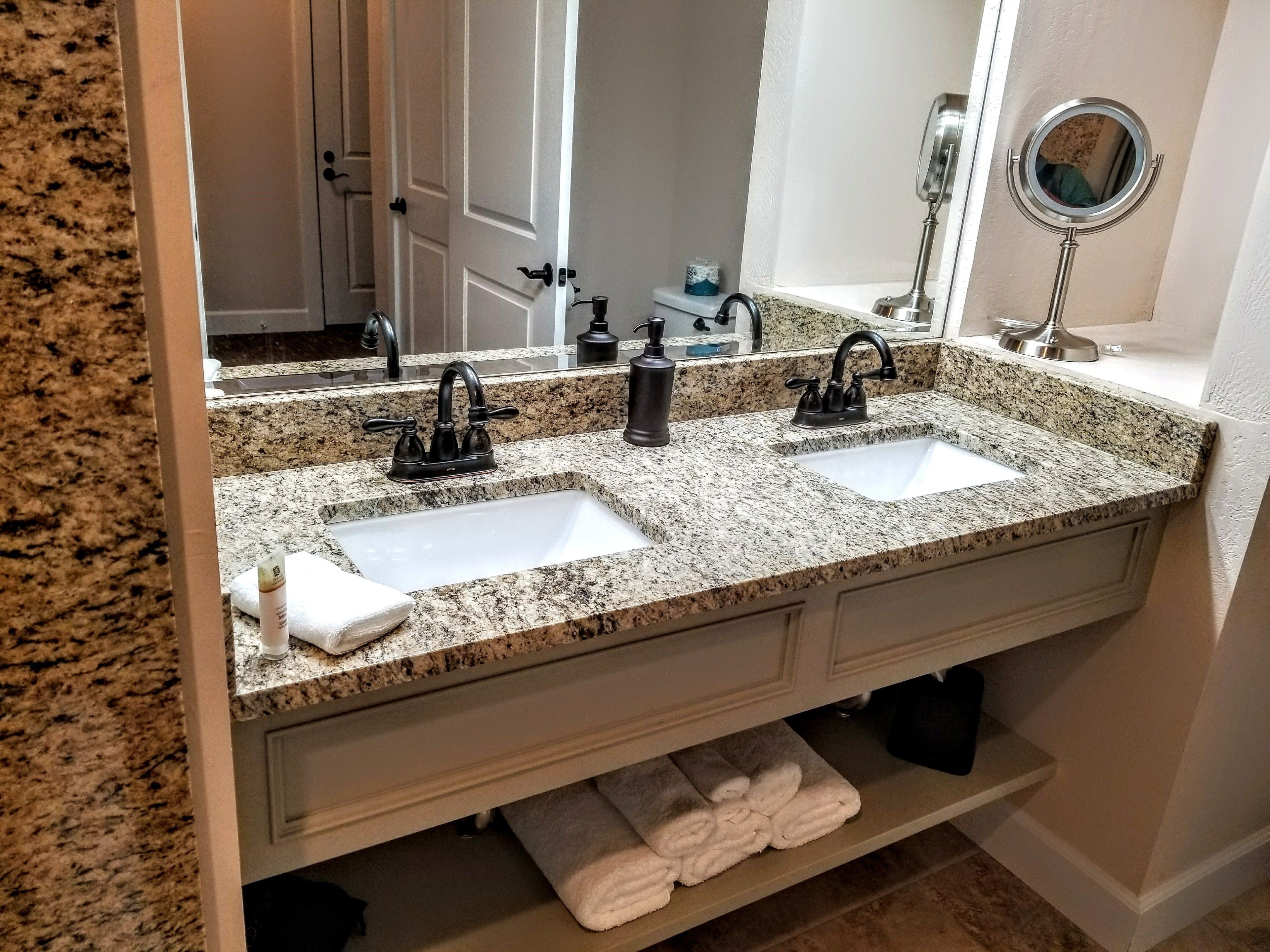luxury room, 1 king bed, golf view | bathroom sink