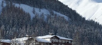 Duplex huoneisto, vuodepaikkoja 4/5 - upea hiihtokausi, loistava kesällä!