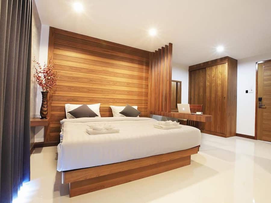 Doppia Standard | Minibar, una scrivania, tende oscuranti, letti aggiuntivi (a pagamento)