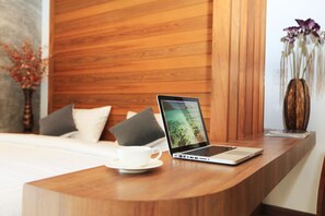 Standard Double Room | Minibar, desk, blackout drapes, rollaway beds